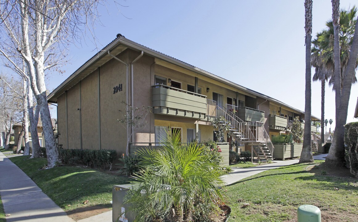 Grand Tree Park in Escondido, CA - Building Photo