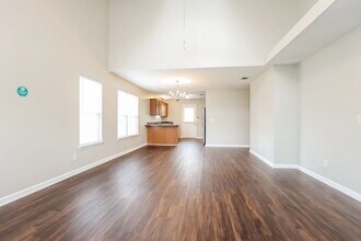 1115 Sima Shabat Ct in La Vergne, TN - Building Photo - Building Photo