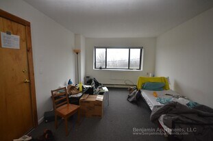226 Parker Hill Ave, Unit 9 in Boston, MA - Building Photo