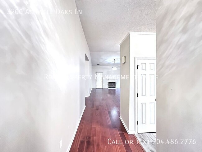 3200 Ashwell Oaks Ln in Matthews, NC - Building Photo - Building Photo