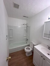 1627 W Maple St in Rawlins, WY - Building Photo - Building Photo