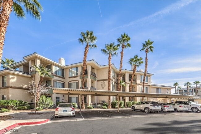 7163 S Durango Dr in Las Vegas, NV - Building Photo - Building Photo