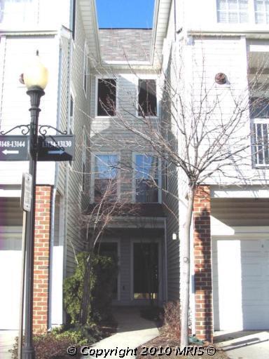 13138 Marcey Creek Rd in Herndon, VA - Building Photo - Building Photo