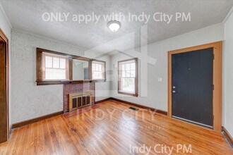 953 N Linwood Ave in Indianapolis, IN - Building Photo - Building Photo