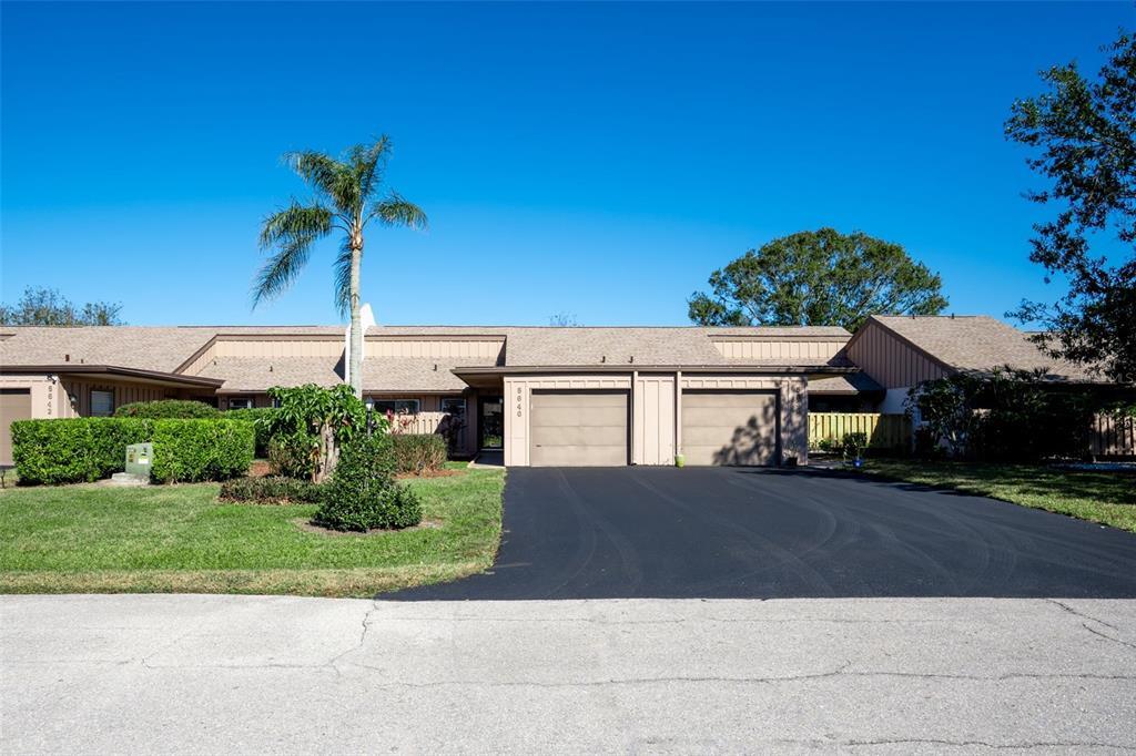 5640 Westwind Ln in Sarasota, FL - Building Photo