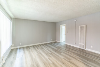 Lido Apartments - 1825 Butler Ave/1822 Col... in Los Angeles, CA - Building Photo - Interior Photo