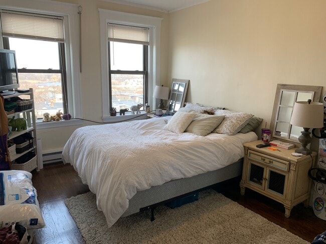377 Broadway, Unit 48 in Somerville, MA - Building Photo - Building Photo