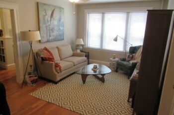 13 Gray Gdns E, Unit 2