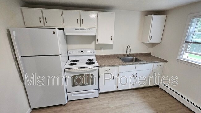 property at 9 Emerald Dr