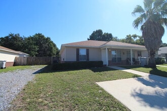 3355 Green Briar Cir-Unit -A in Gulf Breeze, FL - Building Photo - Building Photo