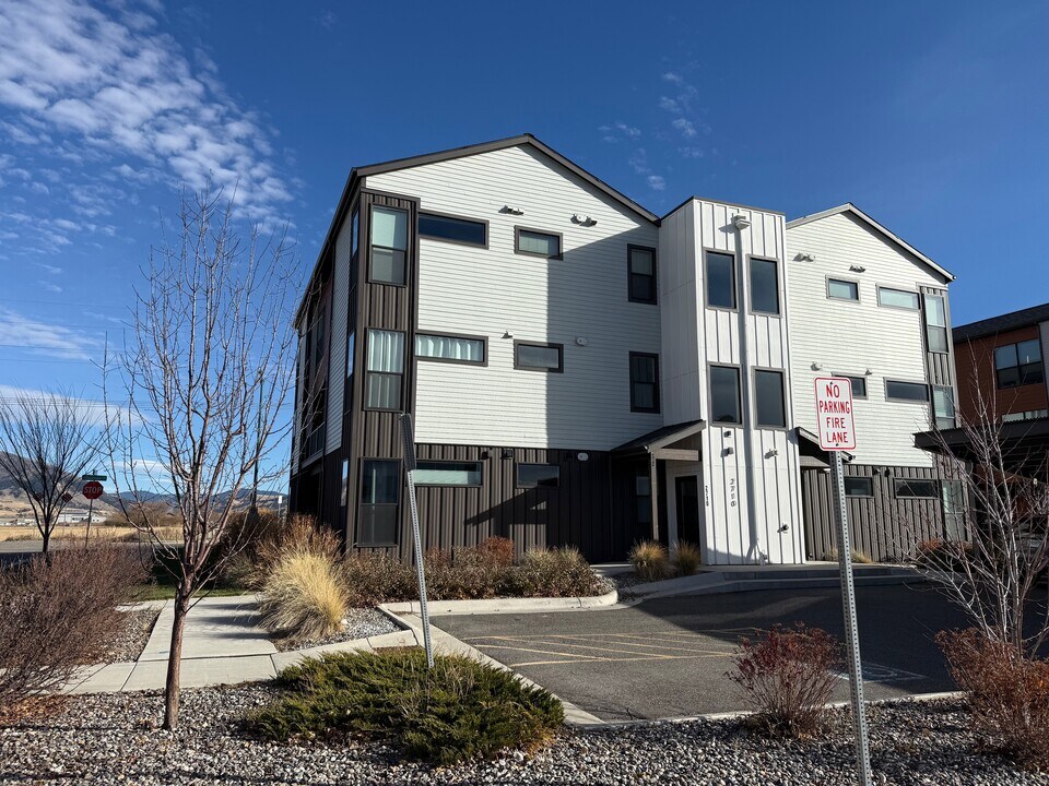 2710 Sartain St in Bozeman, MT - Building Photo