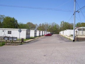 Volunteer Mobile Park in Martin, TN - Building Photo - Building Photo