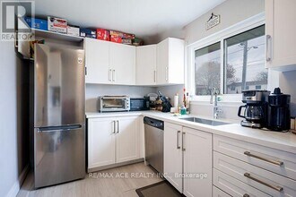 401-401 Wentworth St W in Oshawa, ON - Building Photo - Building Photo