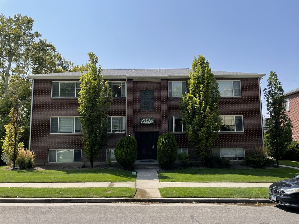 The Arches South Apartments in Salt Lake City, UT - Building Photo