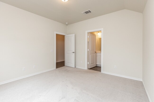 property at 11 Pioneer Canyon Pl