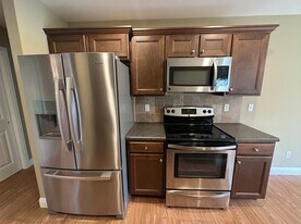 4500 Weybridge Dr in Columbia, MO - Building Photo