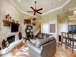 1701 Spyglass Dr in Austin, TX - Building Photo - Building Photo