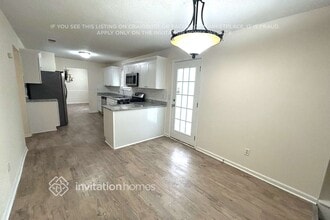 2204 Eagles Nest Cir in Decatur, GA - Building Photo - Building Photo