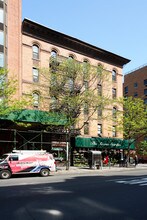 570-574 Columbus Ave in New York, NY - Building Photo - Building Photo
