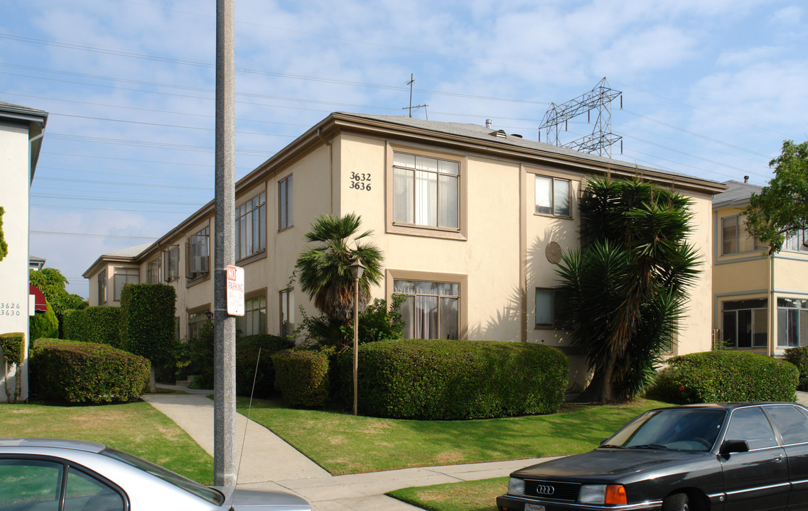 3632-3636 Carmona Ave in Los Angeles, CA - Building Photo