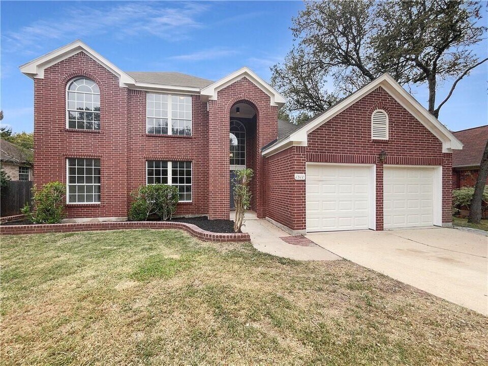 1311 Roadrunner Dr in Cedar Park, TX - Building Photo