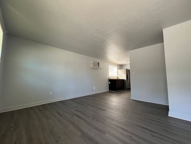 9324 Eastfield Rd in Thonotosassa, FL - Building Photo - Building Photo