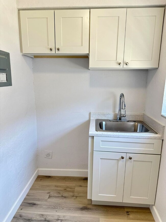 property at 117 SW 5th Ct