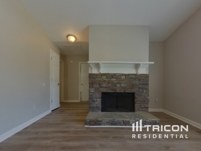 115 Fairfax Dr in Rockmart, GA - Building Photo - Building Photo