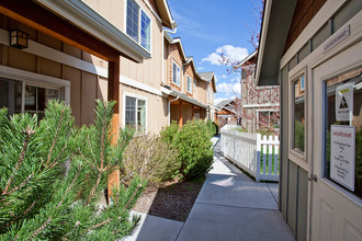 Empire Village Townhomes in Bend, OR - Building Photo - Building Photo