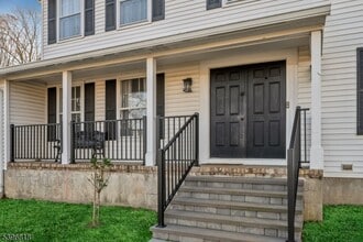 18 Lisa Dr in Mt. Olive, NJ - Building Photo - Building Photo