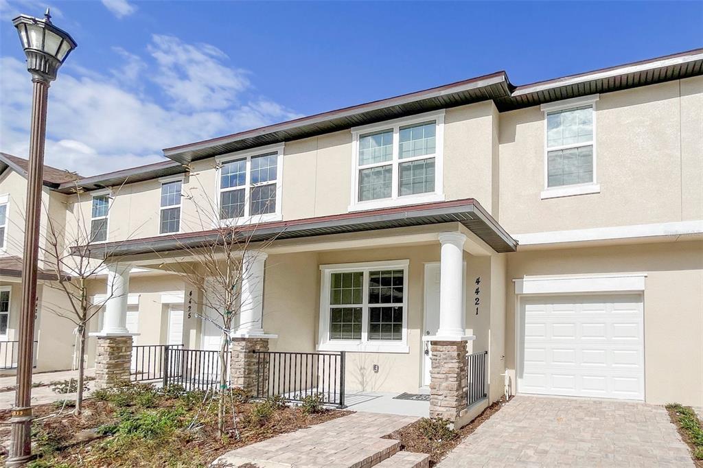 4421 Summer Flowers Pl in Kissimmee, FL - Building Photo