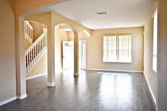 14056 Magnolia Glen Cir in Orlando, FL - Building Photo - Building Photo