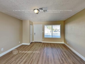 1402 N Fraser Dr in Mesa, AZ - Building Photo - Building Photo