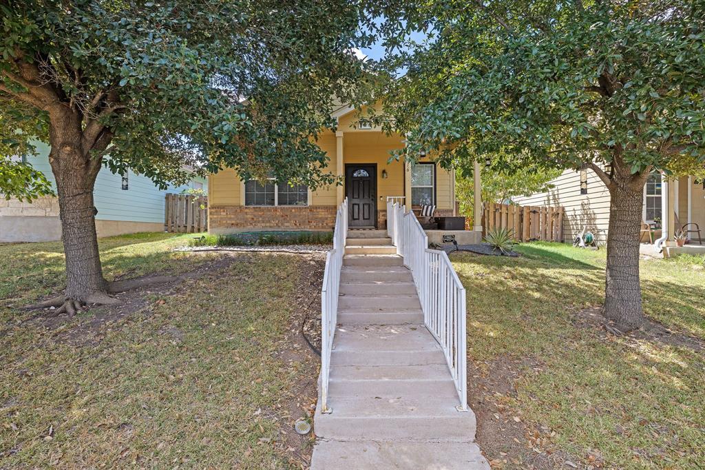 5916 Pinon Vista Dr in Austin, TX - Building Photo