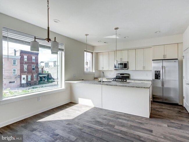 property at 2123 E Lehigh Ave