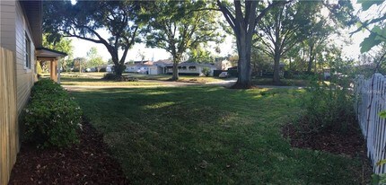 700 Tam O Shanter Dr in Orlando, FL - Building Photo - Building Photo