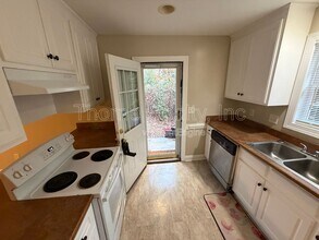 113 Charlotte Ave in Rocky Mount, NC - Building Photo - Building Photo