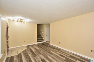 1721 Maralyn Dr in Birmingham, AL - Building Photo - Building Photo