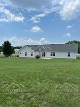 119 McClain Lake Drive in Anderson, SC - Building Photo - Building Photo