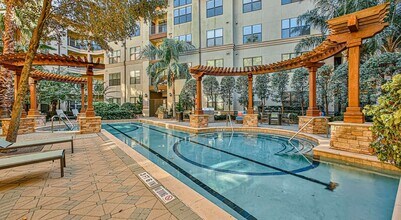 2900 N Braeswood Blvd in Houston, TX - Building Photo - Building Photo