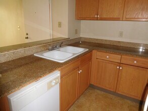 1333 N Camino Alto, Unit 256 in Vallejo, CA - Building Photo - Building Photo