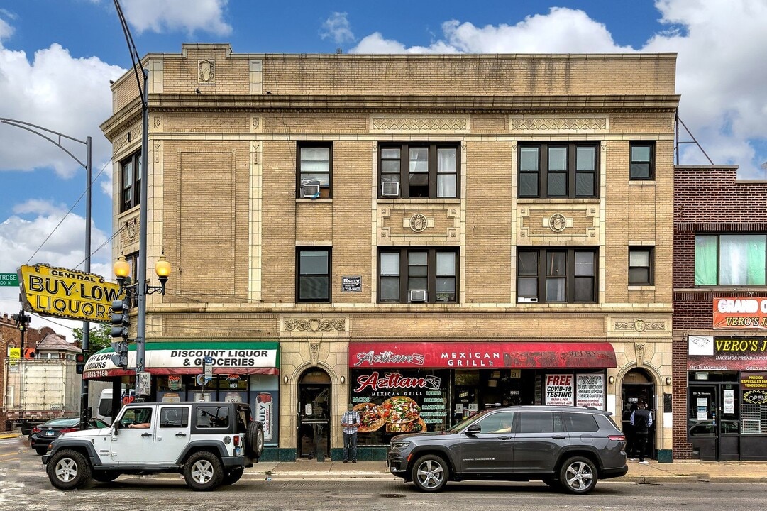 4405 N Kimball Ave in Chicago, IL - Building Photo