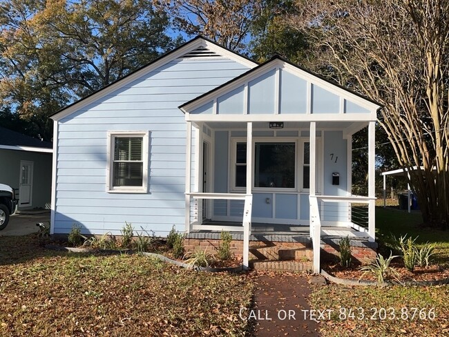 71 Avondale Ave in Charleston, SC - Building Photo - Building Photo