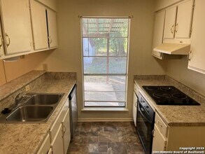 608 Marilyn Dr in Schertz, TX - Building Photo - Building Photo