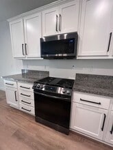 3116 S Kennedy St in Visalia, CA - Building Photo - Building Photo