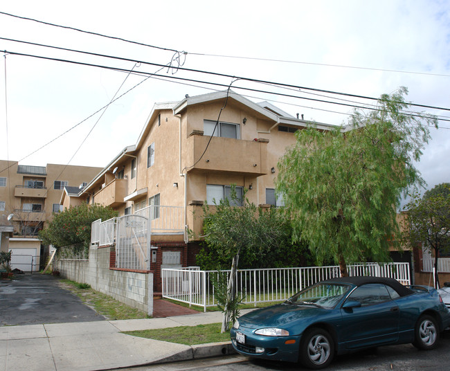 5309 Riverton Ave in North Hollywood, CA - Building Photo - Building Photo