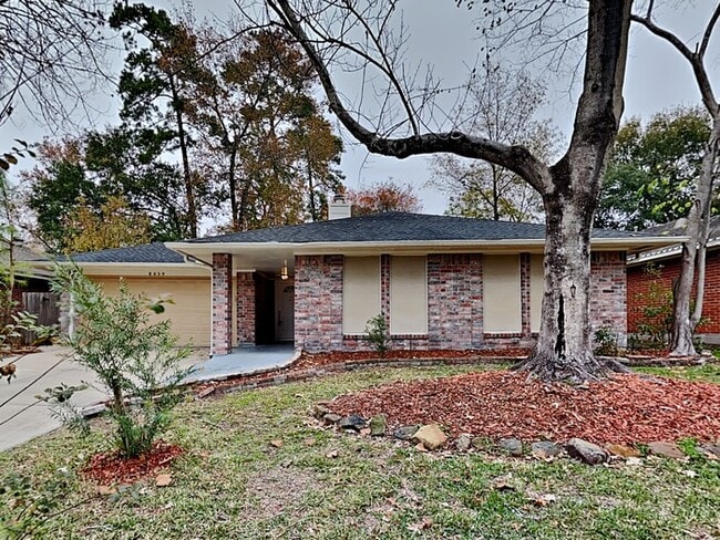 2419 Sherwood Hollow Ln