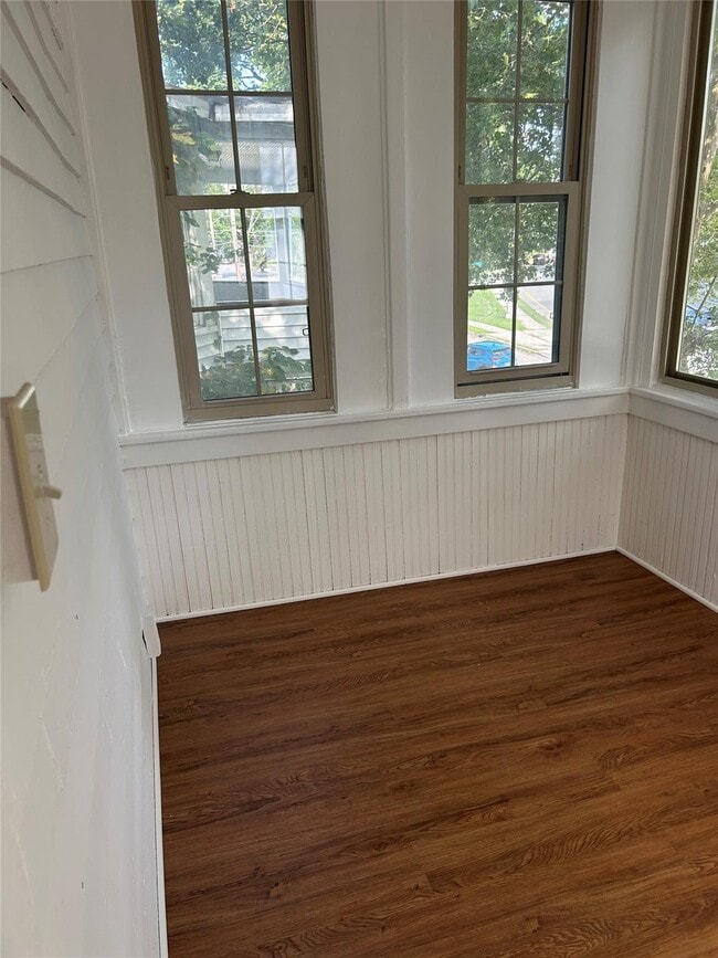 371 Church St in Poughkeepsie, NY - Building Photo - Building Photo