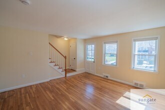 1444 Meridene Dr in Baltimore, MD - Building Photo - Building Photo