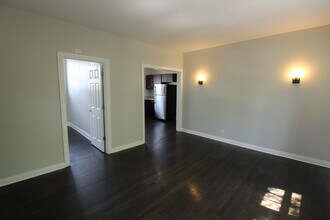 1540 W Waveland Ave in Chicago, IL - Building Photo - Building Photo